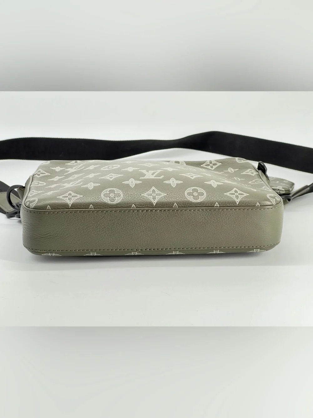 Louis Vuitton Trio Messenger Monogram Shadow Ink Green Bag